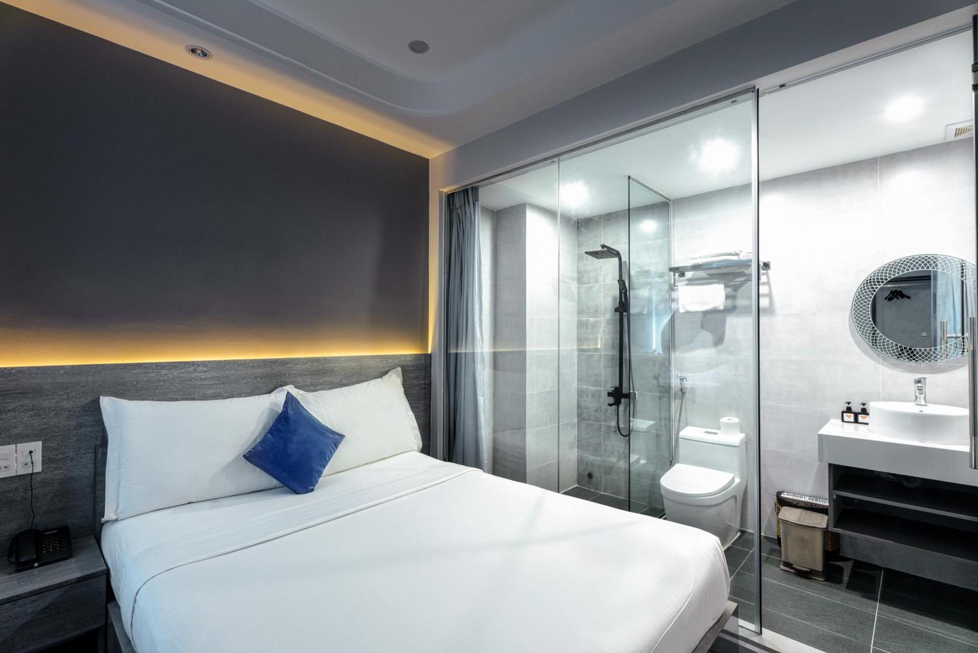 Ruby Saigon Hotel - Ben Thanh Ho Chi Minh-staden Exteriör bild
