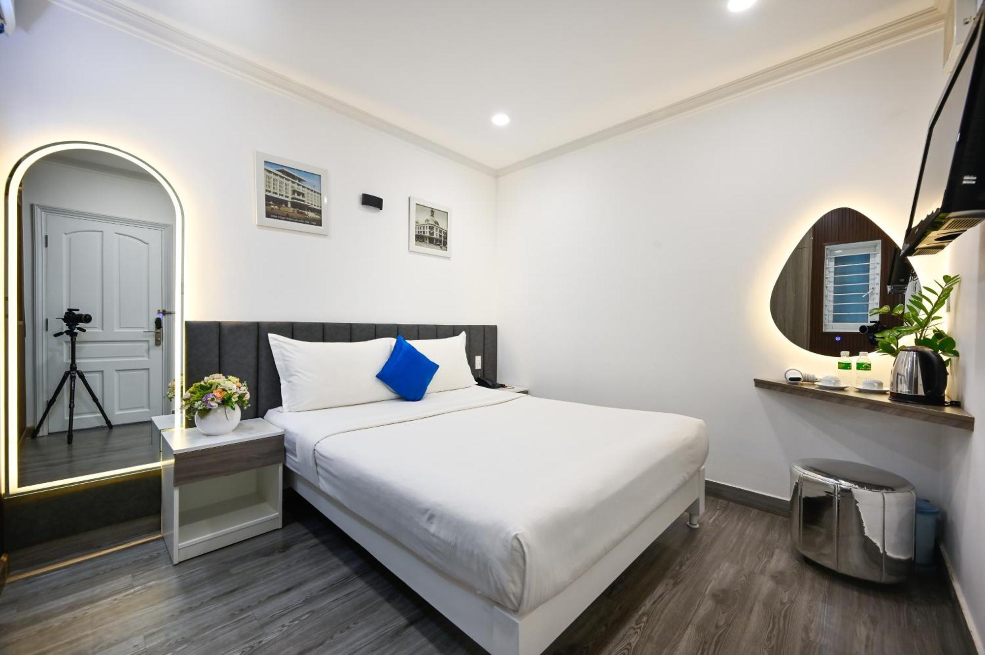 Ruby Saigon Hotel - Ben Thanh Ho Chi Minh-staden Exteriör bild